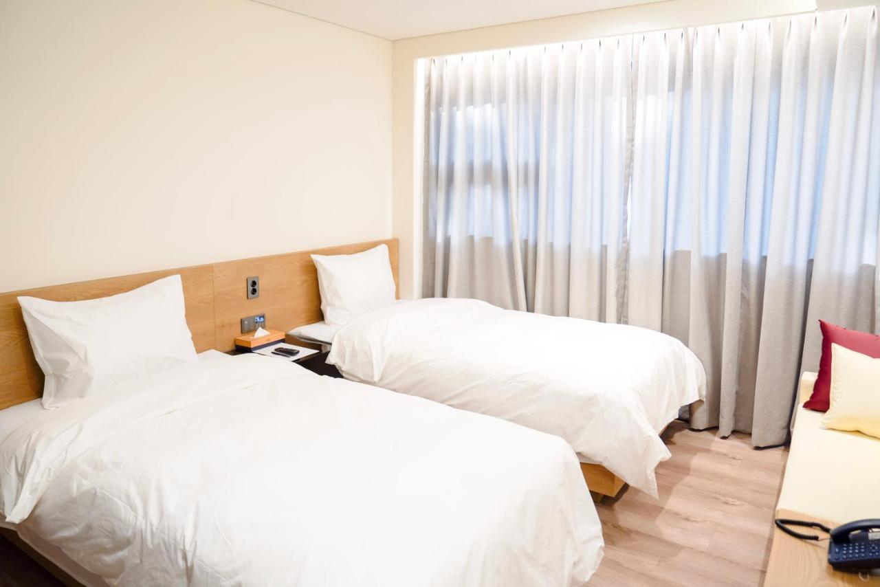 Eden Foret Hotel Chungju Extérieur photo