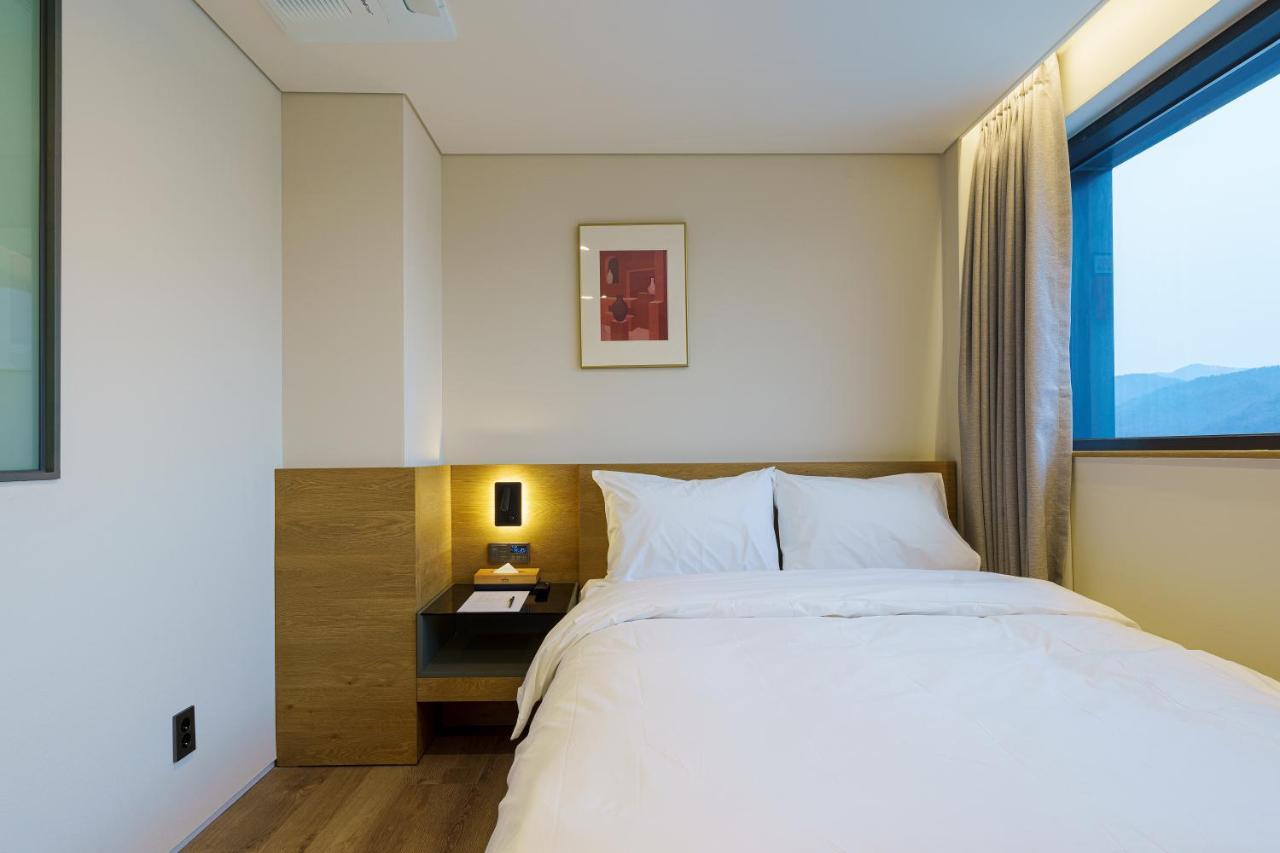 Eden Foret Hotel Chungju Extérieur photo